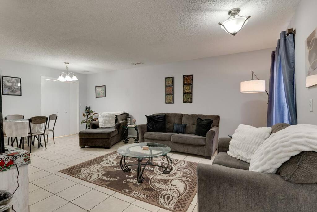 Lovely 2 Bdr Condo With Balcony 2M To Broadway Νάσβιλ Εξωτερικό φωτογραφία